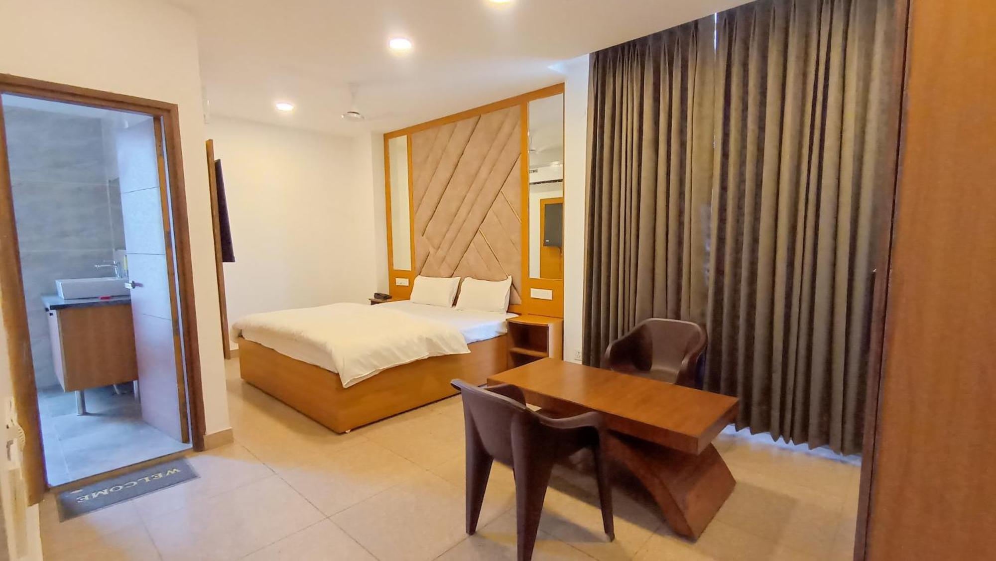 Hotel Lake View Chandīgarh Chambre photo